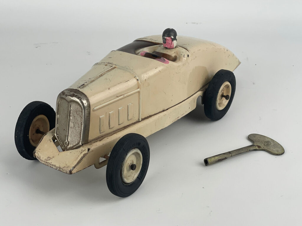 LES JOUETS CITROEN : Rosalie V des records, grand modèle…