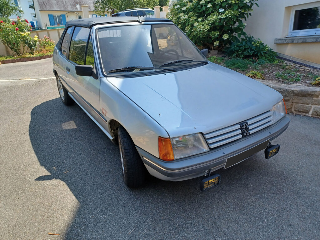 PEUGEOT 205 CT – ANNEE 1986 – 7 CV -…