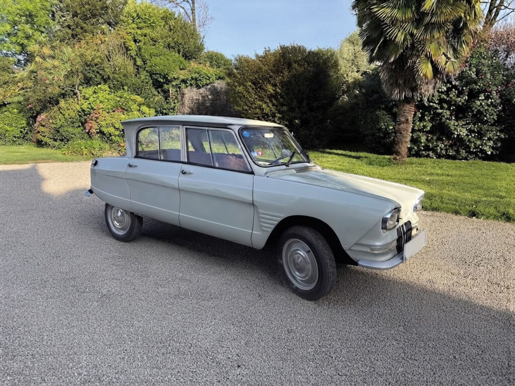CITROËN AMI 6 BERLINE – 1965 – 4 PLACES -…