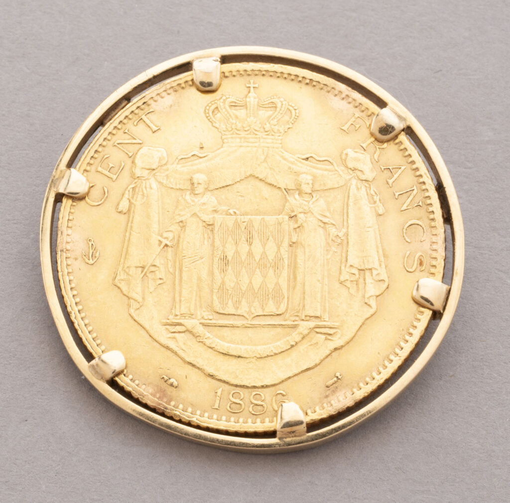 BROCHE en or rose 750 millièmes, ornée d&rsquo;une pièce de…