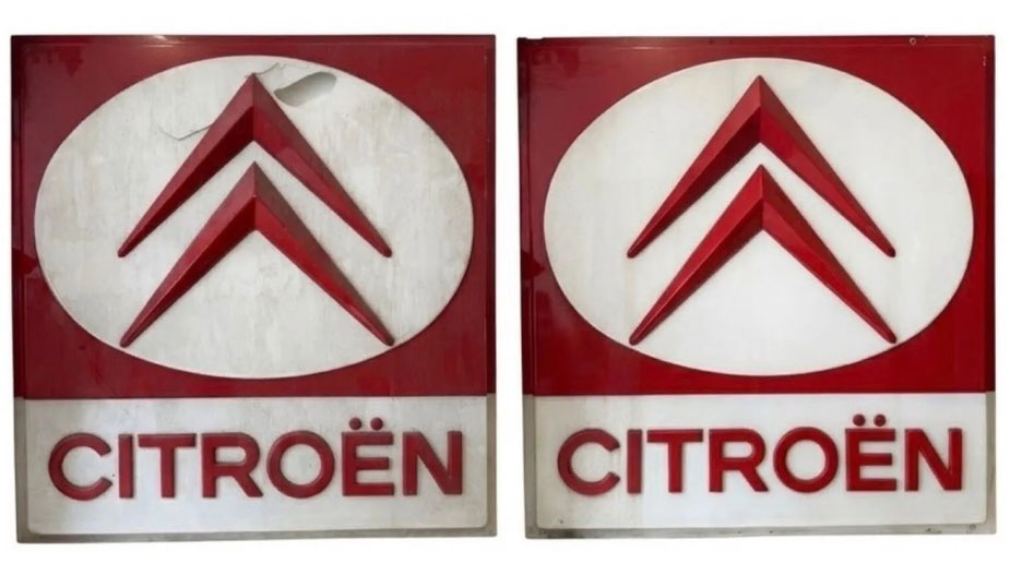 CITROEN : ENSEIGNE en ABS à décor du logo Citroën…