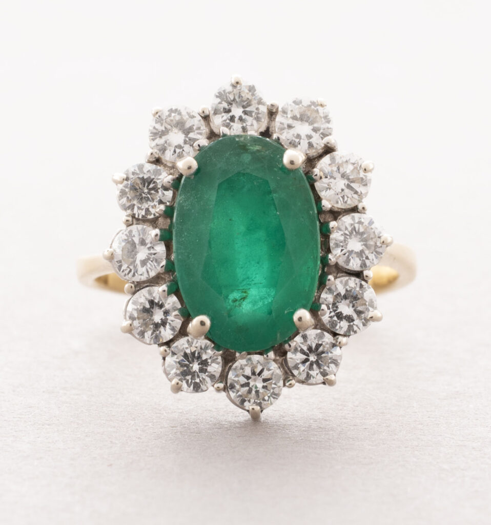 BAGUE Marguerite en or jaune et or blanc 750 millièmes,…