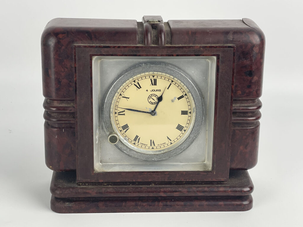 JAEGER, Suisse : HORLOGE DE BORD PARIS 4 JOURS, en…