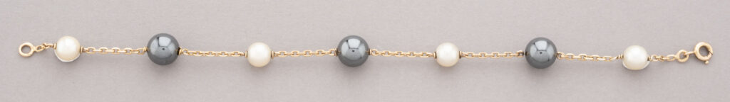 BRACELET en or jaune 750 millièmes, maille forçat avec en…