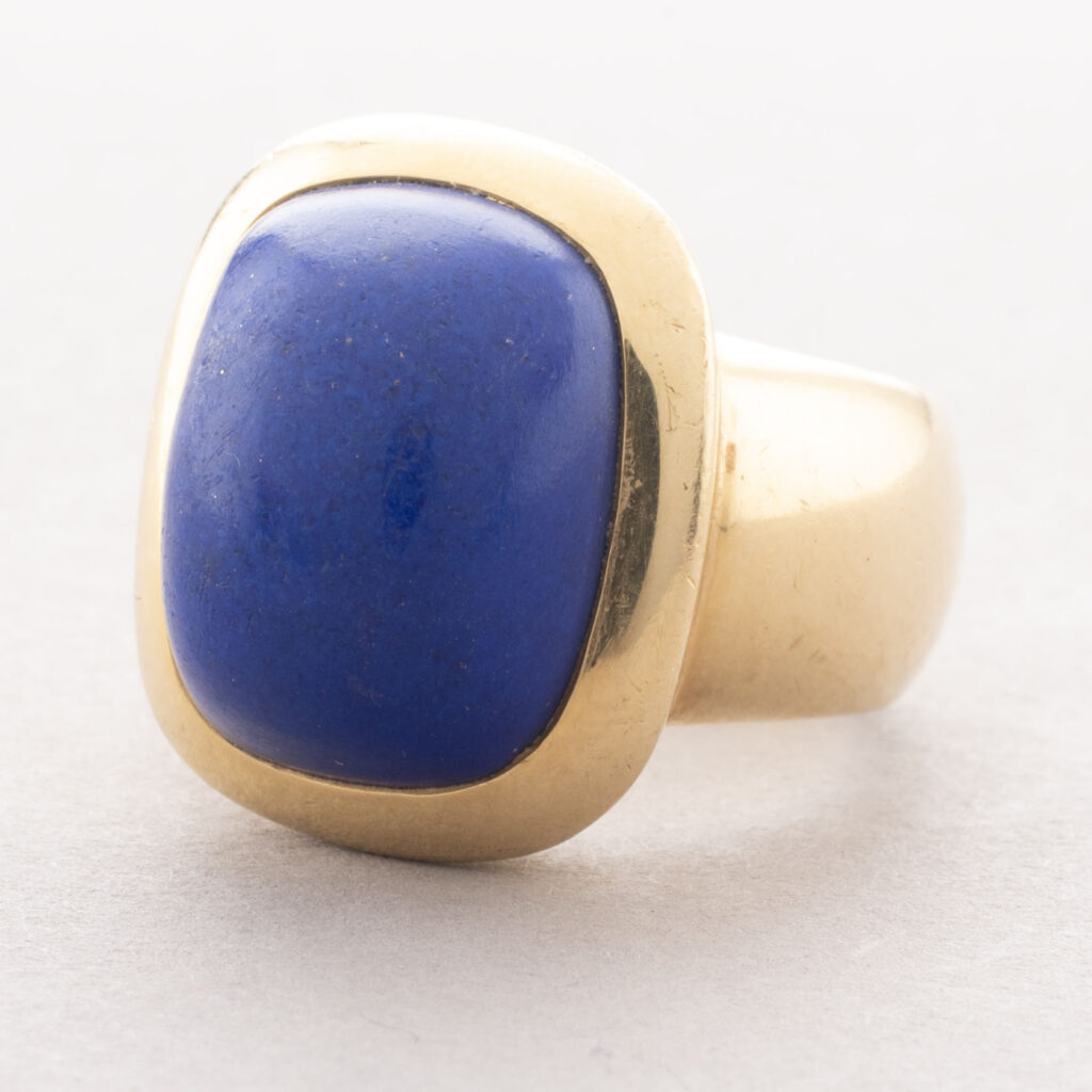 IMPORTANTE BAGUE jonc en or jaune 750 millièmes ornée d&rsquo;un…