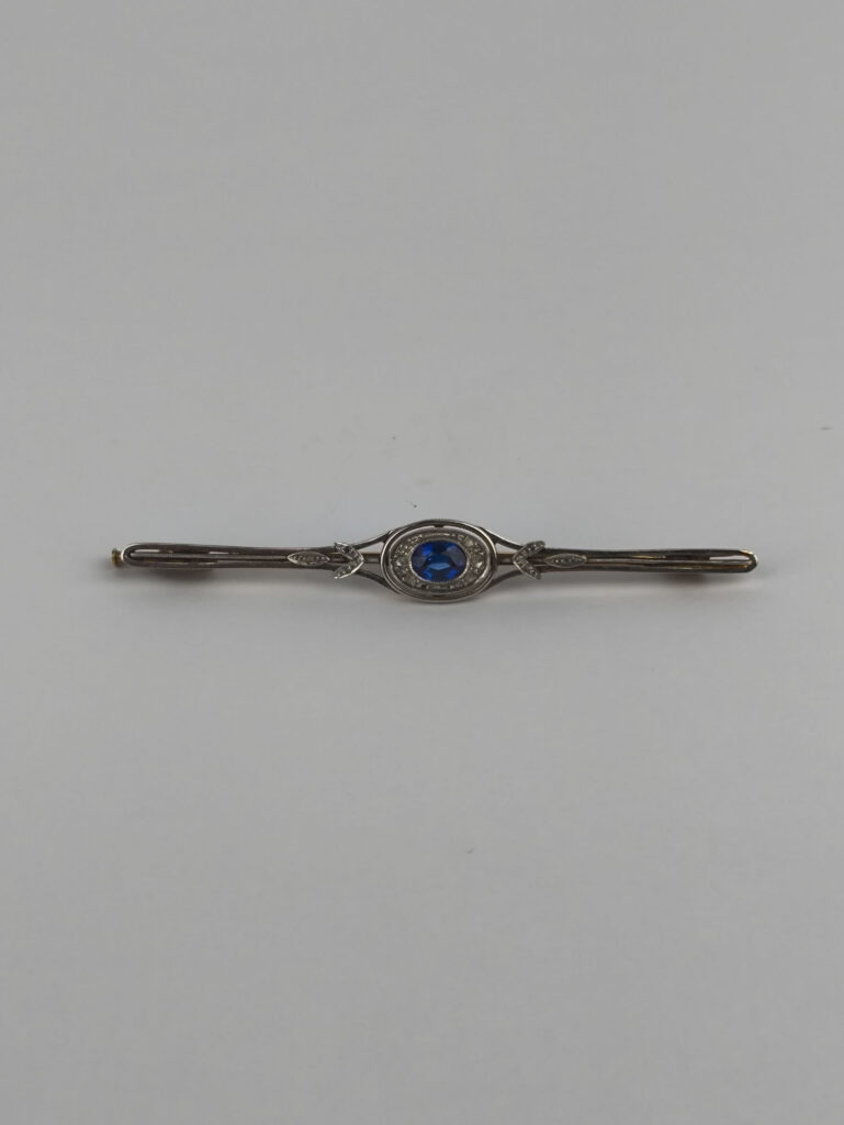 BROCHE barrette en or rose 750 millièmes et platine 850…