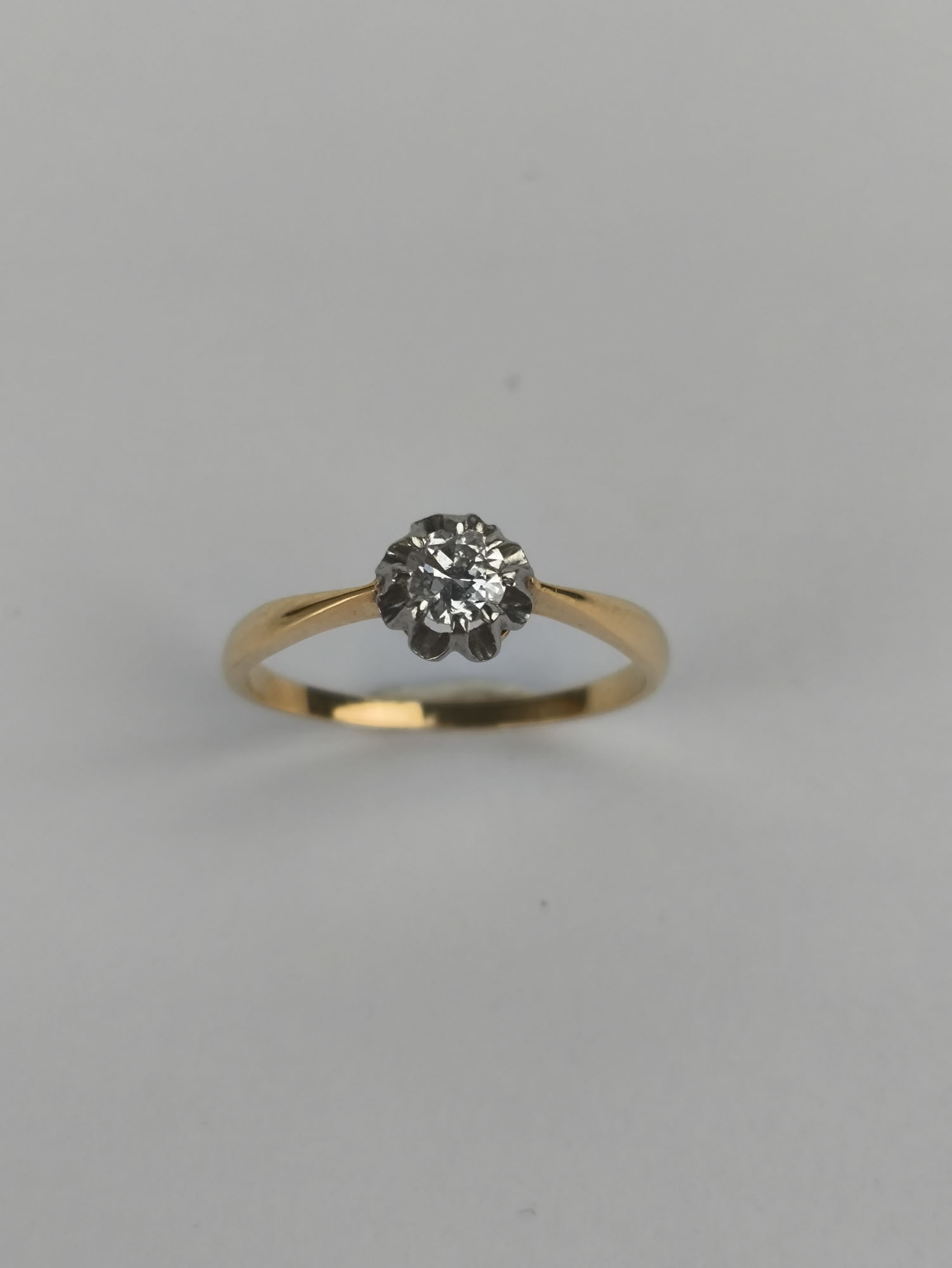 SOLITAIRE en or 750 millièmes et platine 950 millièmes, diamant…