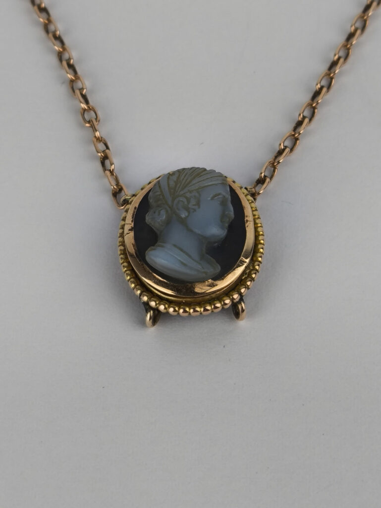 Lot 589 — photo 2