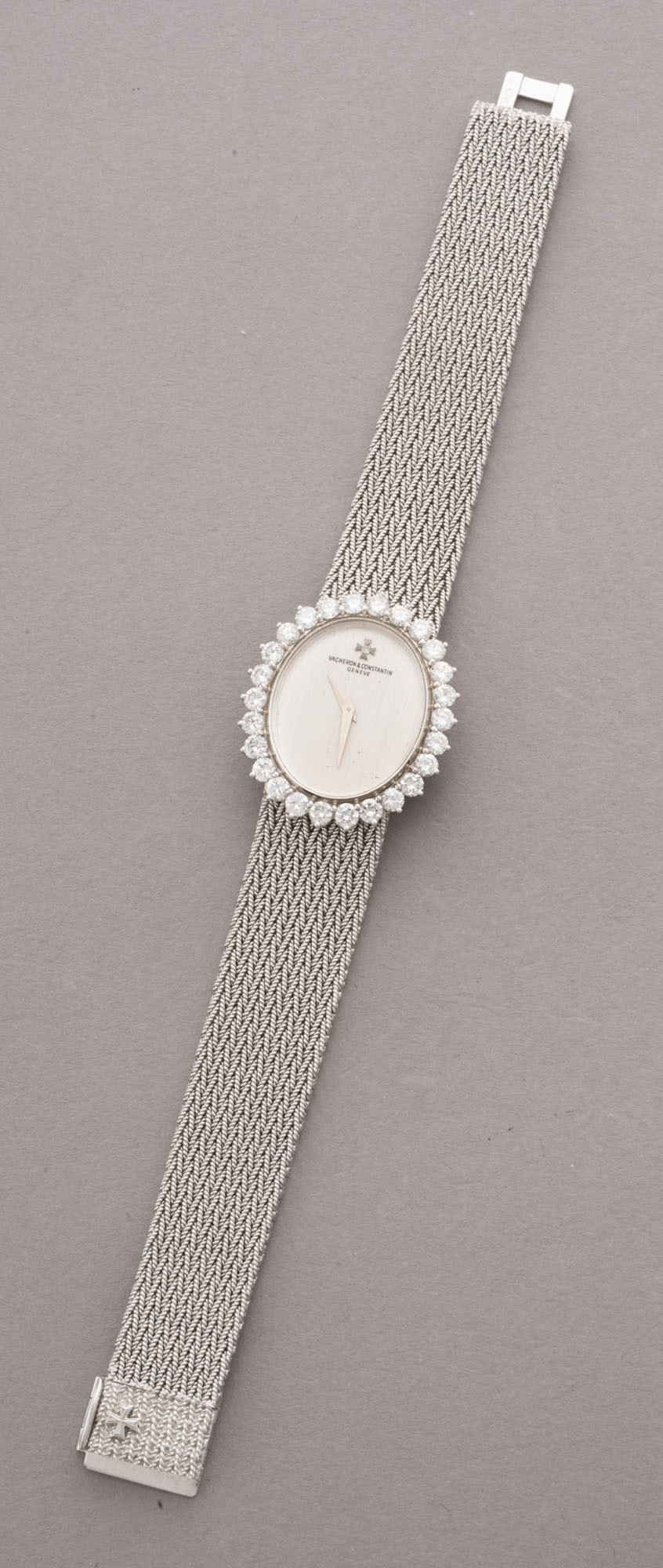 PIAGET : MONTRE DE DAME référence 9040, boitier rond en…