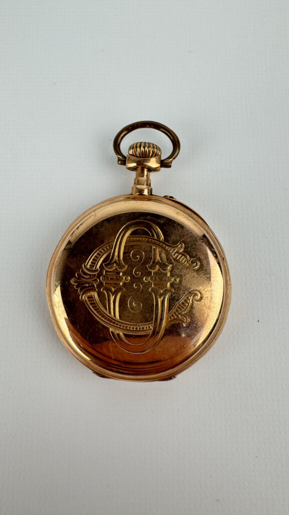 MONTRE DE POCHE en or rose 750 millièmes, cadran émaillé…