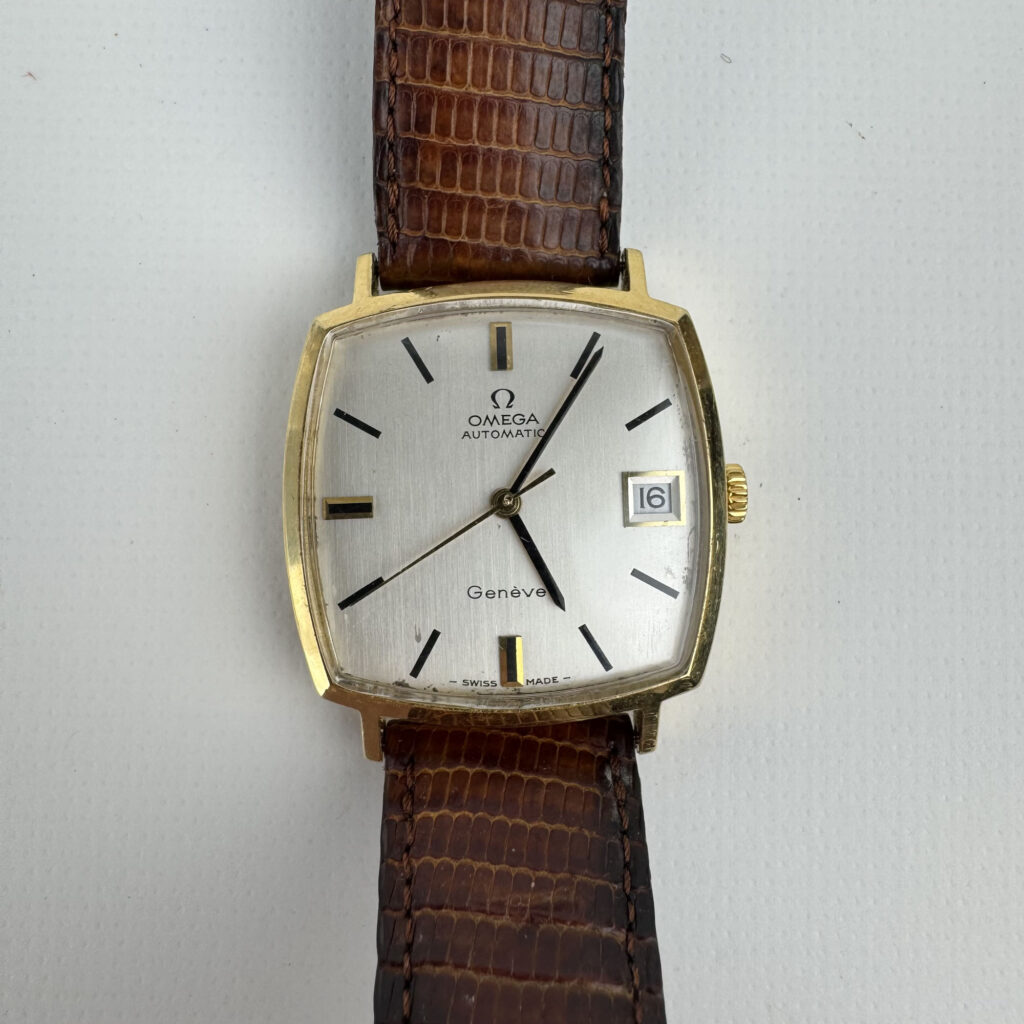 OMEGA : MONTRE d&rsquo;homme en or jaune 750 millièmes ref…