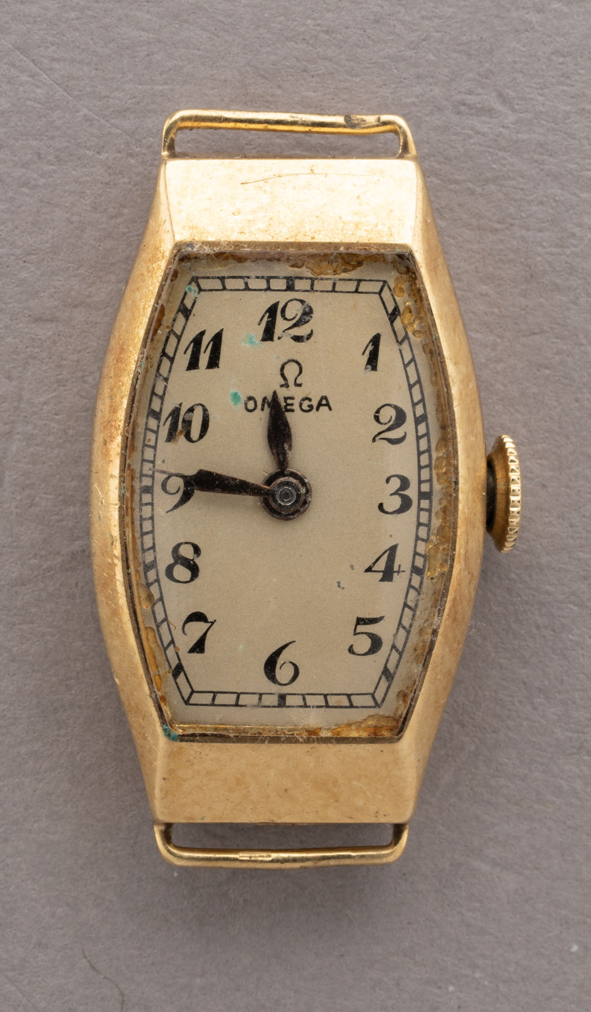 OMEGA : MONTRE DE DAME en or rose 750 millièmes,…
