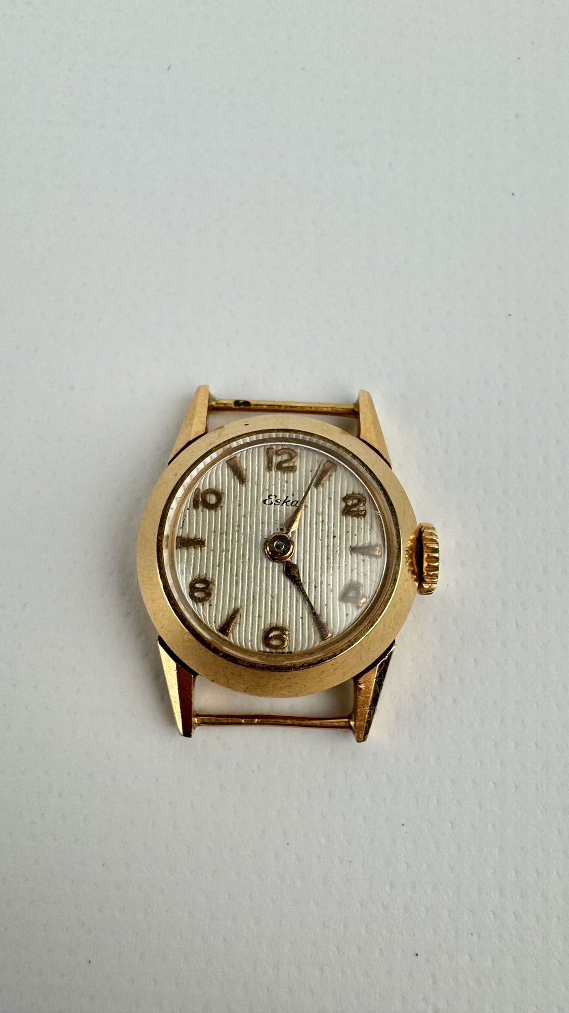 ESKO : MONTRE DE DAME en or rose 750 millièmes,…
