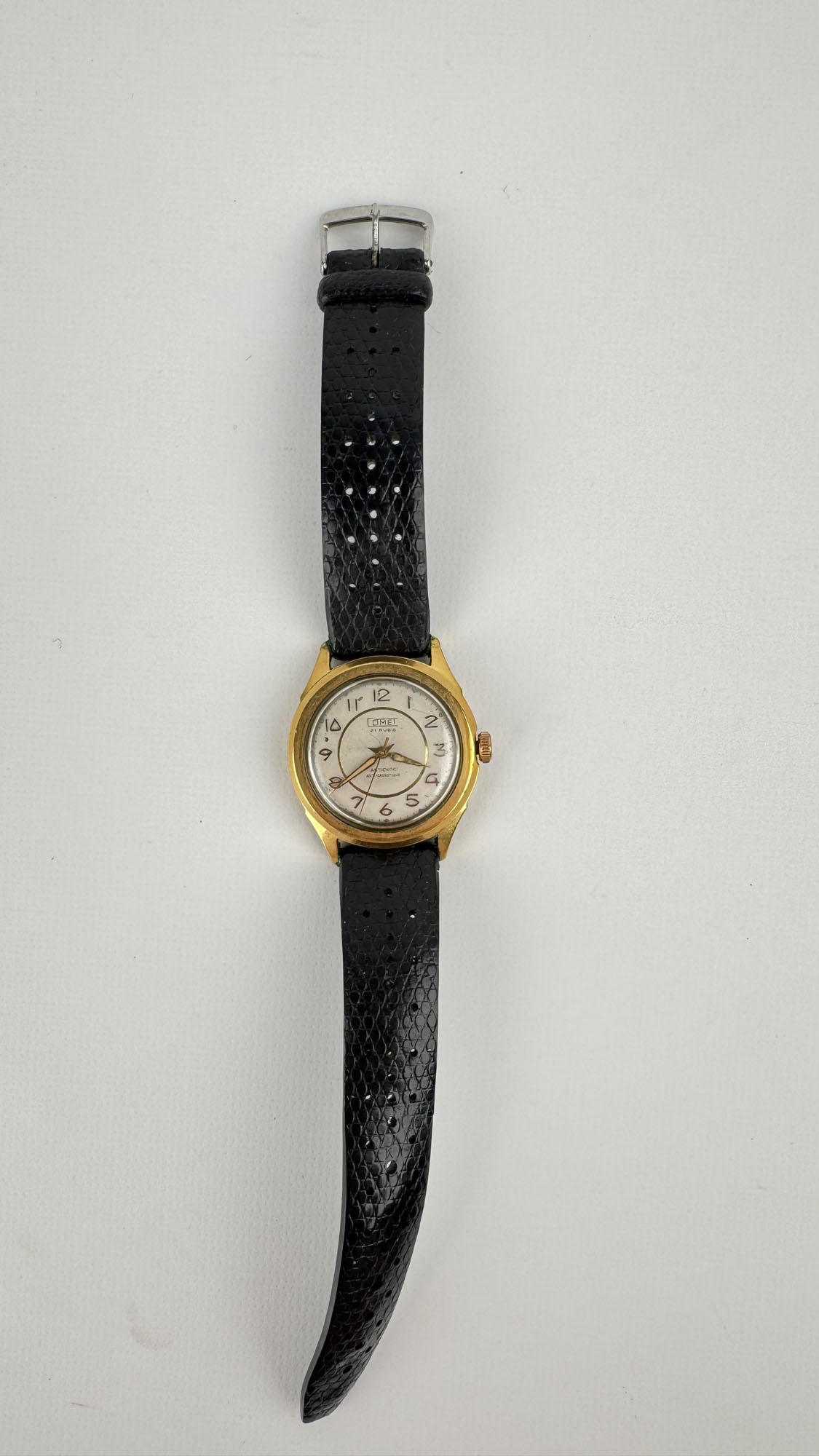 COMET : MONTRE D’HOMME en plaqué or, boitier rond 34…