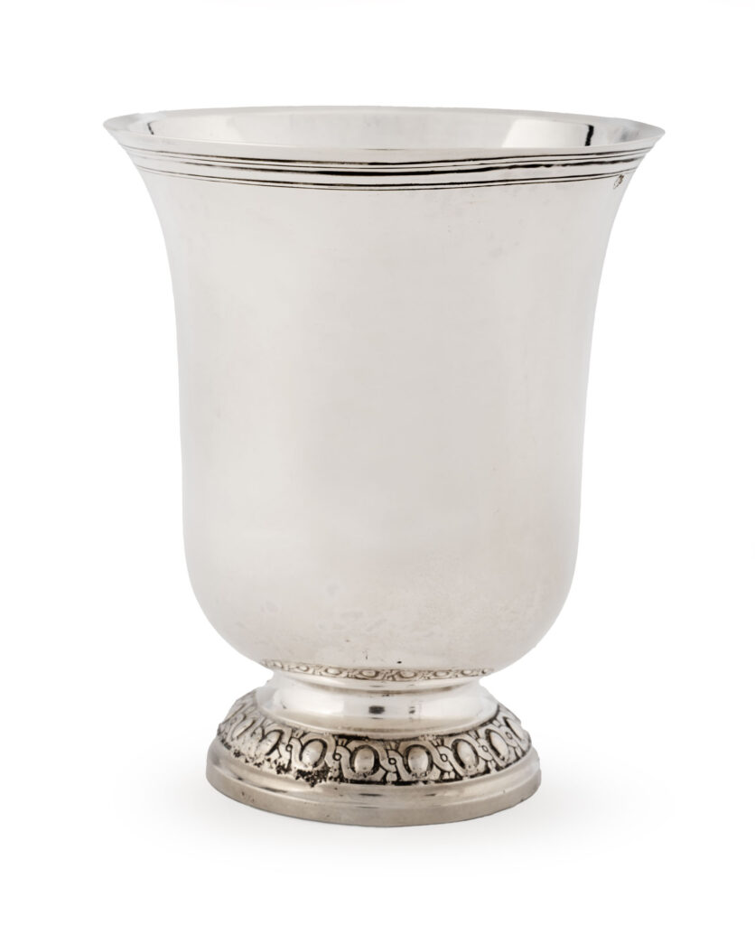 GOBELET en argent, PARIS 1750-1756. De forme tulipe reposant sur…