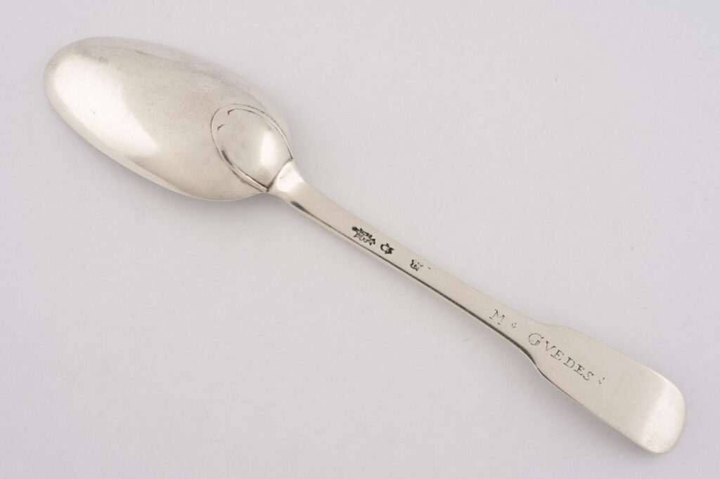 CUILLER en argent, BREST vers 1748-1752 par Yves TOUROT reçu…