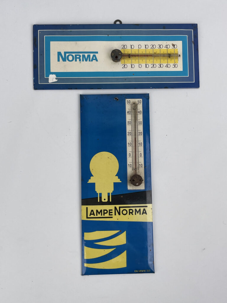 NORMA : LOT de 2 THERMOMETRES PUBLICITAIRES « Norma Lampe » en…