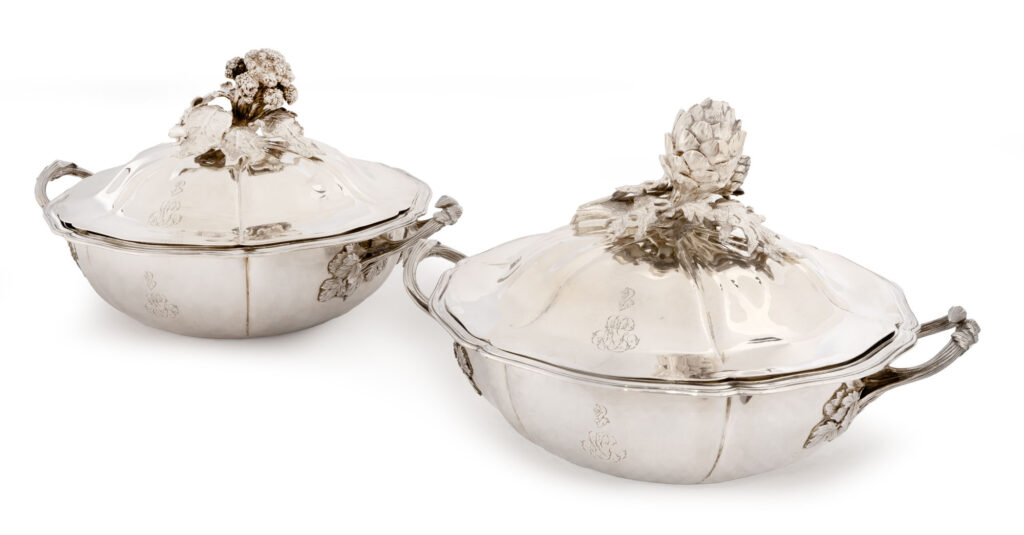 PAIRE DE LÉGUMIERS et leurs doublures en argent, poinçon Minerve…