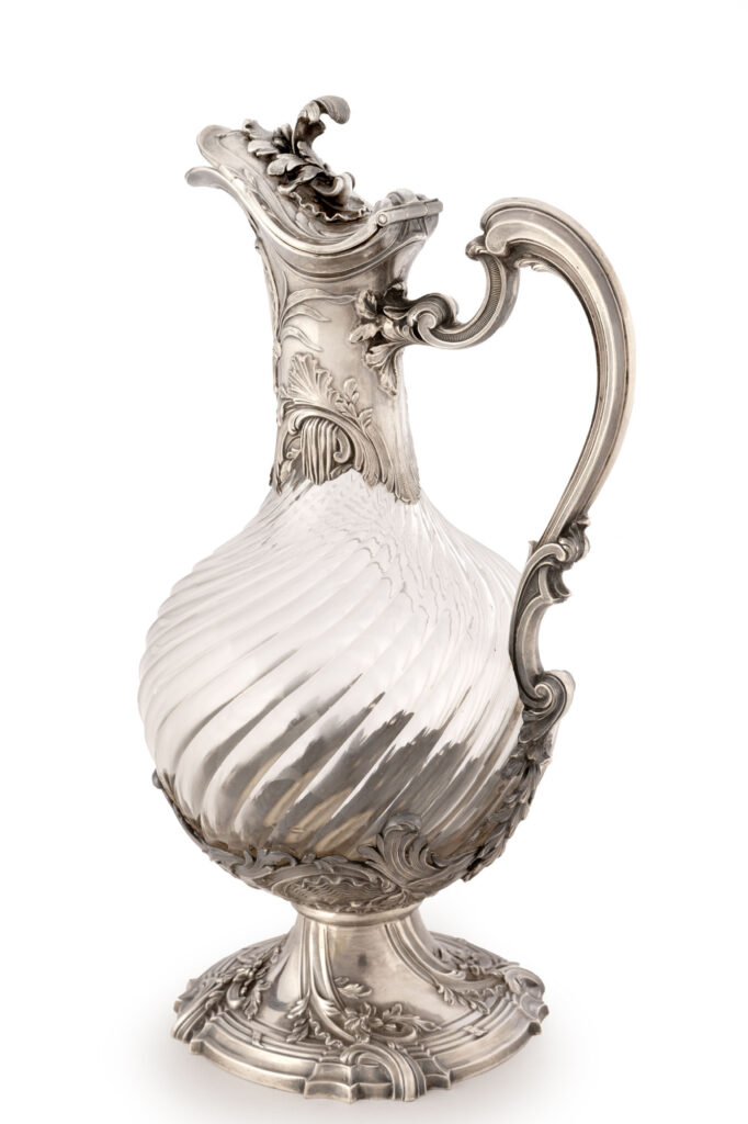 CARAFE en cristal taillé et monture en argent, PARIS poinçon…