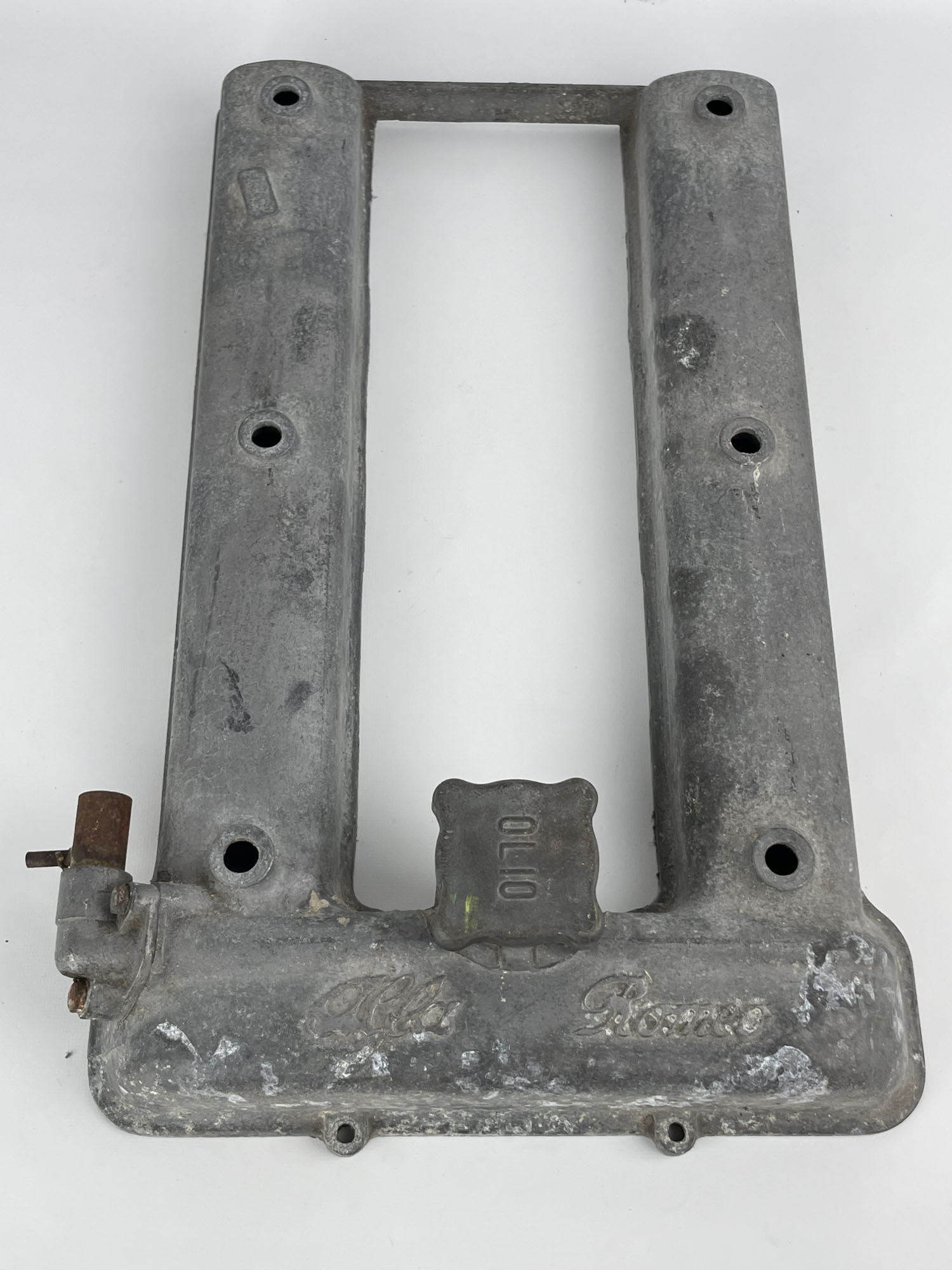 ALFA ROMEO : COUVRE CULASSE ou CACHE-CULBUTEURS pour un moteur…