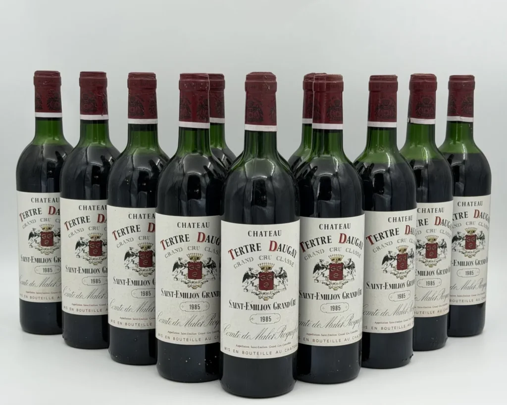12 BOUTEILLES de Château Tertre Daugay, SEGC. Niveaux : 6…